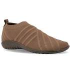 Naot Okahu Brown Cedar Knit