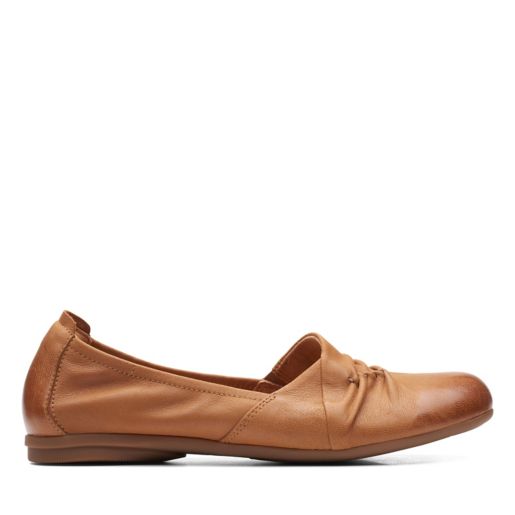 Clarks - Shoemates Footwear & Repair, LLC